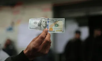 Почему нельзя менять валюту с рук: 10 убедительных причин