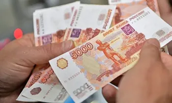Садыр Жапров эмне себептен рубль менен бир гана банк иштей турганын түшүндүрдү