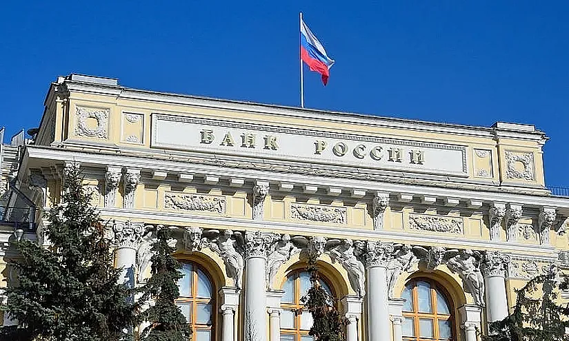 Орусиянын Борбордук Банкы негизги пайыздык ченди төмөндөттү: бул насыяга жана ипотекага кандай таасир берет
