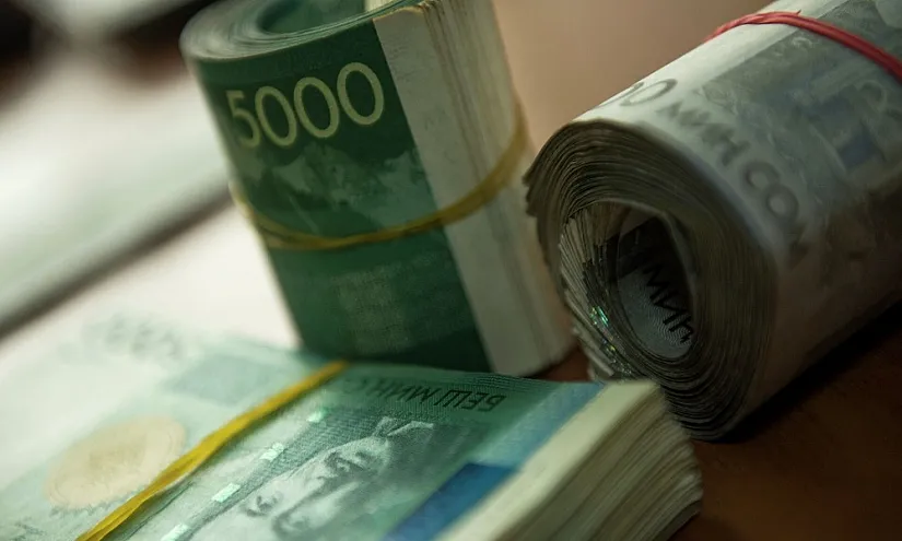 Рост вкладов в сомах и снижение долларизации: аналитика НБ КР