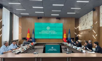 Кепилдик фонду Тажикстан Республикасынын Финансы министрлигинин делегациясы менен жолугушууга катышты