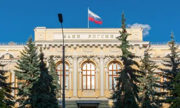 Центробанк России оставил в силе лимиты на снятие наличной валюты еще на полгода