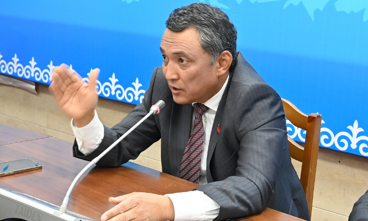 Саматбек Ибраев: «Кыргызстан отстает в финансовых инновациях»