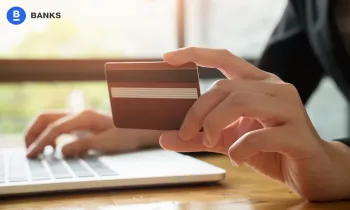 Жолуңду ачып берем деген. Бишкекте аял интернет-алдамчылыгына шектелүүдө