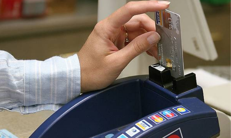 Visa повысит для супермаркетов комиссию за прием карт