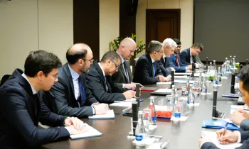 Нацбанк КР и МВФ проводят весенний раунд консультаций