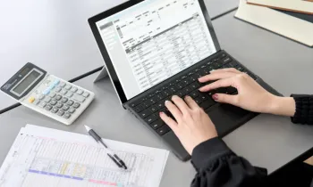 Фиктивные счета-фактуры грозят штрафами и уголовкой