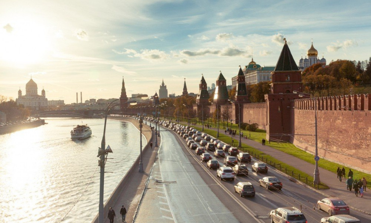 Forbes.ru: «КБ Кыргызстан» открывает россиянам карты Visa Gold в Москве