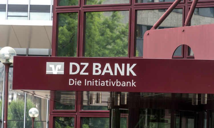 Немецкая группа DZ Bank возобновила финоперации с российскими банками