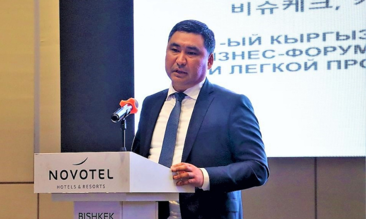 В Бишкеке проходит кыргызско-корейский бизнес-форум в сфере легпрома