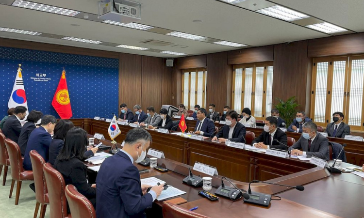 В Сеуле проходит заседание кыргызско-корейской межправкомиссии