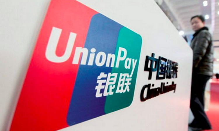 В «Дос-Кредобанке» действует зачисление денег на карты UnionPay