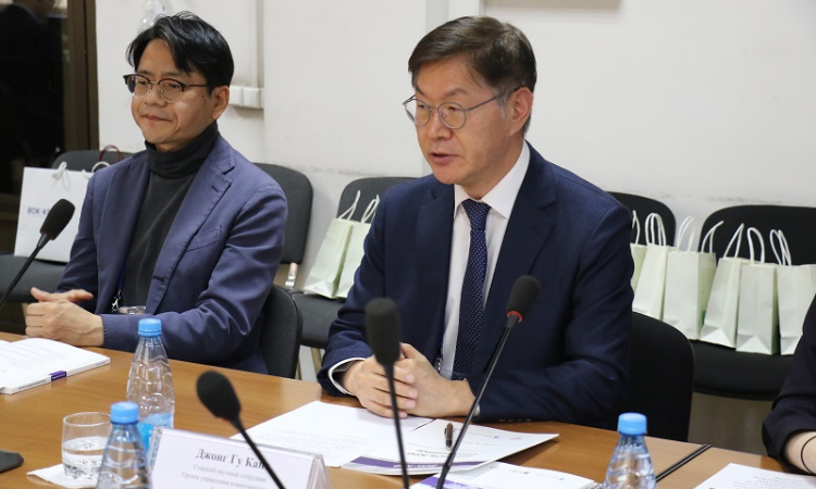 Делегация исследовательской группы Банка Кореи посетила Нацбанк КР