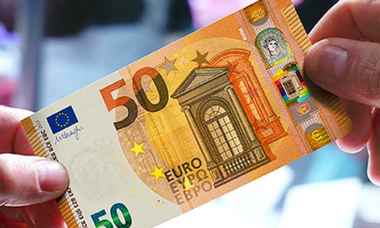 Банкноты какого государства можно перепутать с купюрами евро?