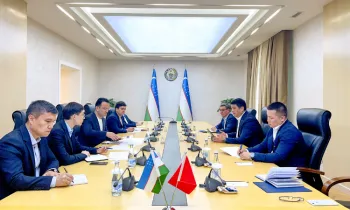 Кыргызстан и Узбекистан обсудили взаимное открытие Торговых домов